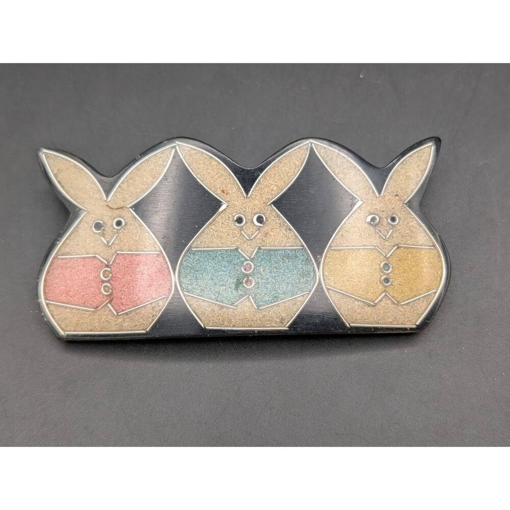 Vintage 1980s Easter Bunny Trio Brooch Whimsical Resin Rabbit Family Pin